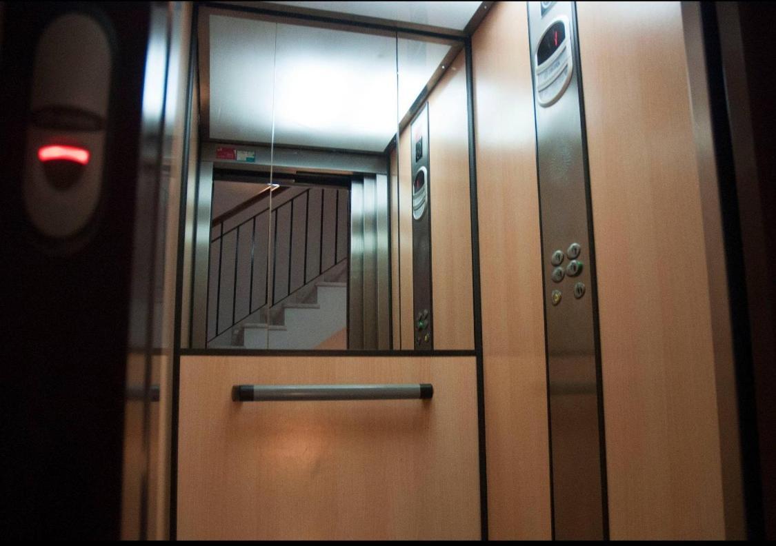 Apartamento Centro Ciudad Jerez de la Frontera Bagian luar foto